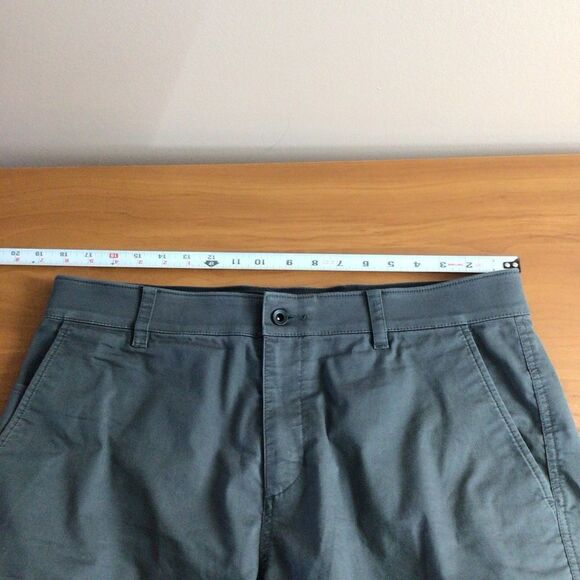 Mens Gray Nike Standard Fit Dri Fit Golf Shorts Size 35 - Picture 4 of 8